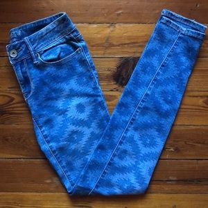 SOLD | Bullhead Patterned Skinniest Jean